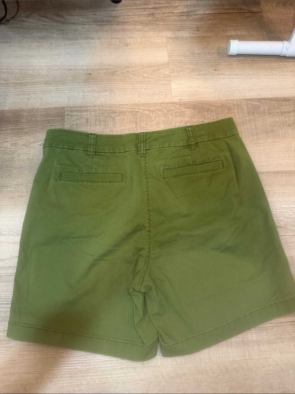 J. Crew Cotton Chino Shorts, 7 inch inseams, 3 pairs Size 10 - Picture 6 of 10